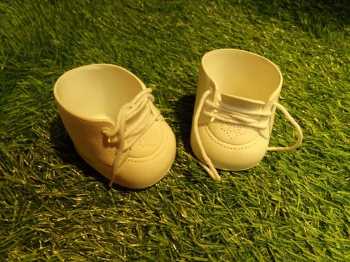 Cabbage patch kids baby - cabbage, shoes