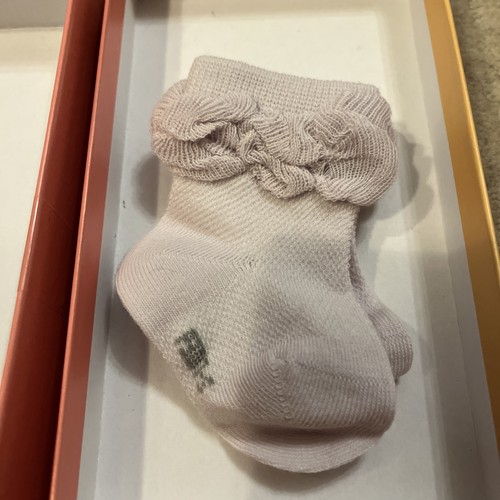 Cute frilly pale purple socks - pale,